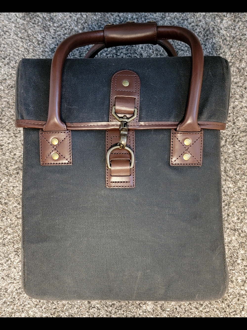 Wren & Ivy Distiller's Travel Case - Rare Item